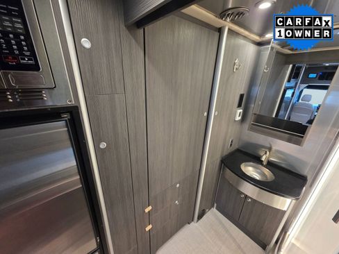 Used 2020 Mercedes-Benz Sprinter 3500 image 16