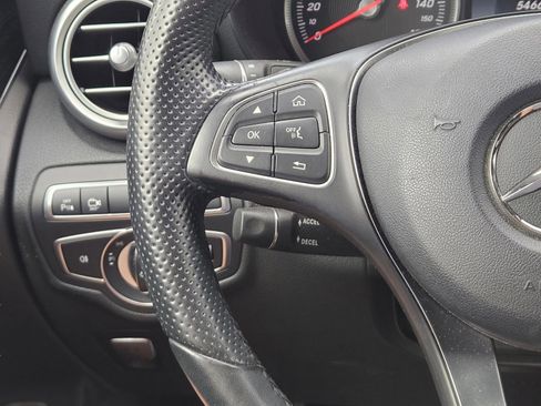 Used 2018 Mercedes-Benz GLC 300 4MATIC Coupe image 23