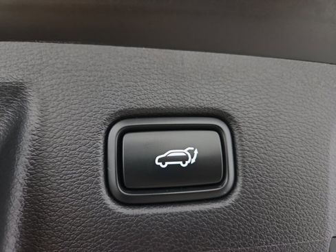 Certified 2022 Kia Telluride SX w/ SX Prestige Package image 26