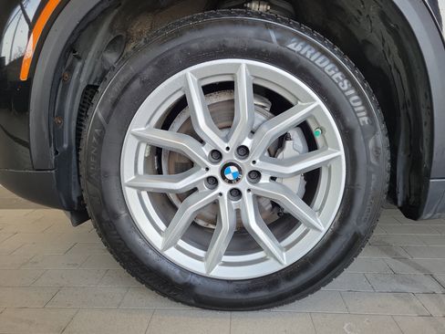 Used 2021 BMW X5 xDrive40i w/ Convenience Package image 12