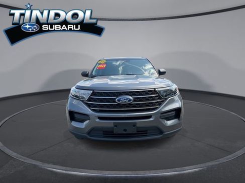 Used 2023 Ford Explorer XLT w/ Class IV Trailer Tow Package AWD/4WD image 3