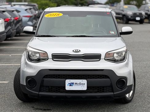 Used 2018 Kia Soul FWD image 2