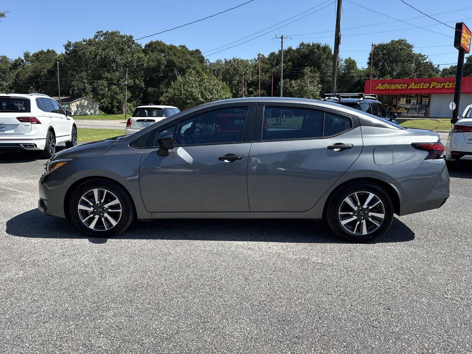 Used 2025 Nissan Versa S w/ S Plus Package FWD image 2