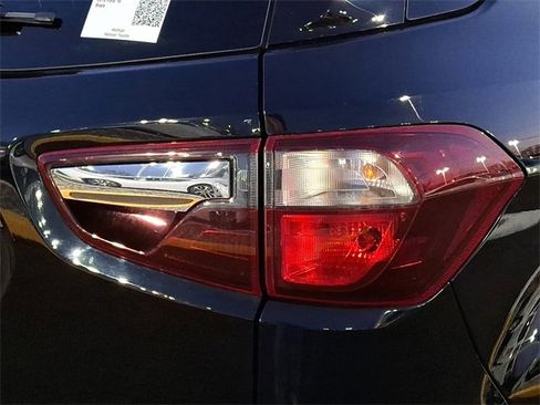 Used 2018 Ford EcoSport SES image 16