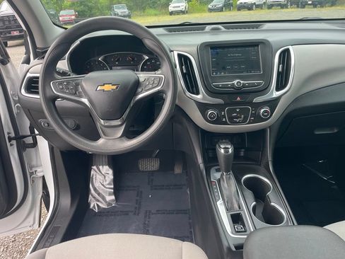 Used 2019 Chevrolet Equinox LT AWD/4WD image 4