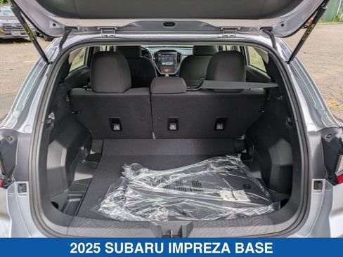Certified 2025 Subaru Impreza 2.0i image 32