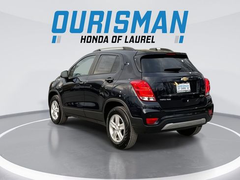 Used 2022 Chevrolet Trax LT w/ Driver Confidence Package AWD/4WD image 6