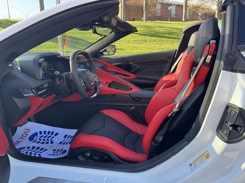 Used 2025 Chevrolet Corvette Z06 image 25