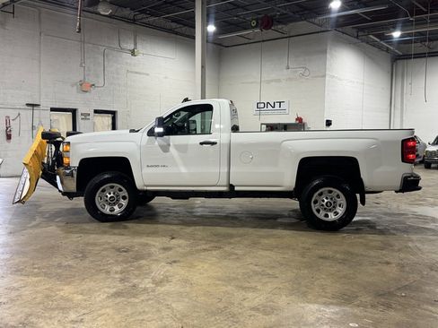Used 2017 Chevrolet Silverado 2500 W/T w/ WT Convenience Package image 9
