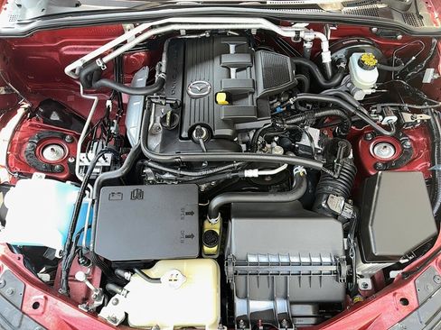 Used 2012 MAZDA MX-5 Miata Sport RWD image 22