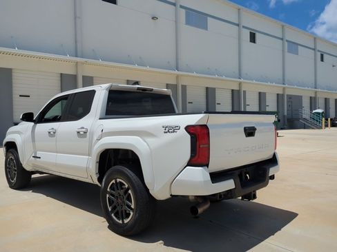 Certified 2024 Toyota Tacoma TRD Sport RWD image 8
