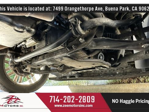Used 2013 Cadillac Escalade Platinum AWD/4WD image 50