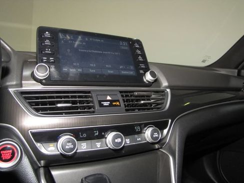 Certified 2022 Honda Accord Sport image 7