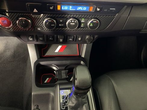 Used 2021 Toyota Tacoma TRD Sport w/ TRD Premium Sport Package image 25