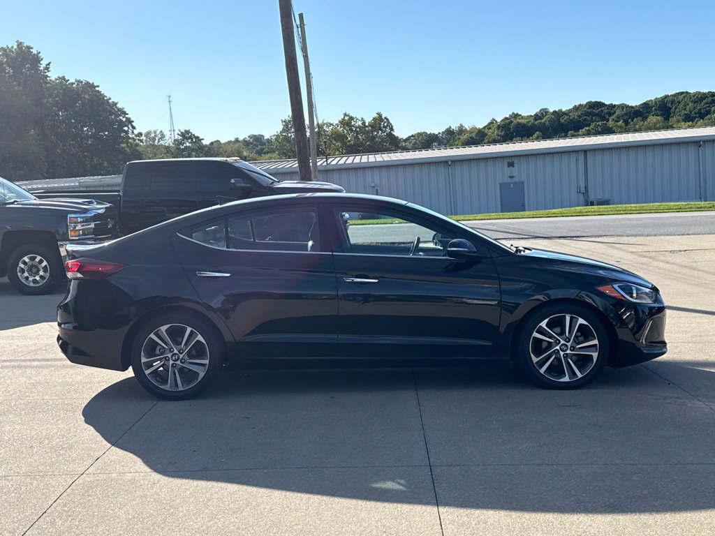 Used 2017 Hyundai Elantra Limited FWD image 15
