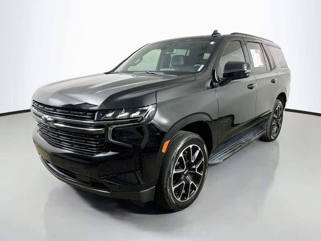 Used 2021 Chevrolet Tahoe RST w/ Luxury Package AWD/4WD image 3