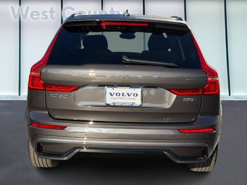 Certified 2025 Volvo XC60 B5 Plus AWD/4WD image 6