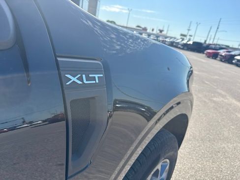 Used 2025 Ford Maverick XLT FWD image 6
