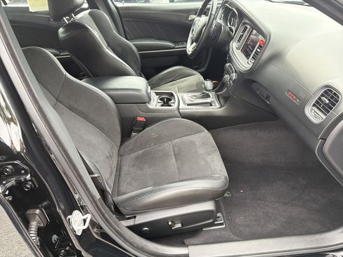Used 2023 Dodge Charger Scat Pack w/ Dynamics Package RWD image 16