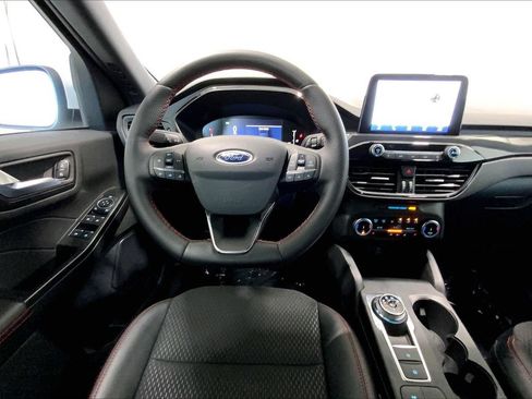 Used 2026 Ford Escape ST-Line Select AWD/4WD image 4