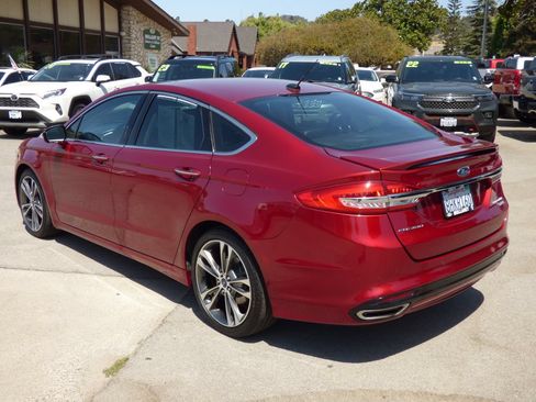 Used 2017 Ford Fusion Titanium FWD image 5
