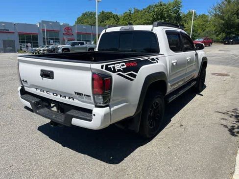 Certified 2021 Toyota Tacoma TRD Pro AWD/4WD image 39