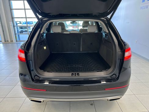 Used 2016 Lincoln MKX Reserve w/ Driver Assistance Package image 7