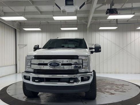 Used 2018 Ford F350 King Ranch w/ King Ranch Ultimate Package AWD/4WD image 3