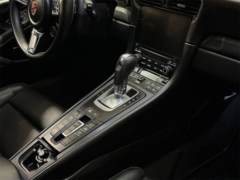 Used 2019 Porsche 911 Carrera GTS image 17