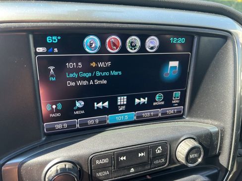 Used 2018 Chevrolet Silverado 1500 LT w/ All Star Edition image 4