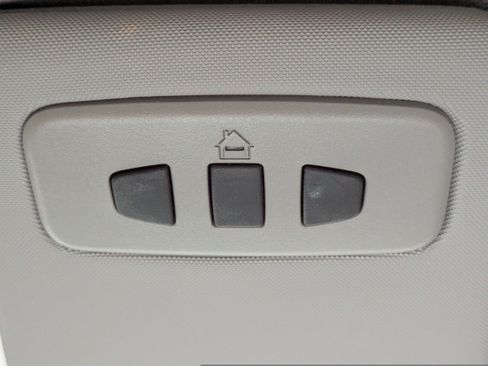 Used 2021 Alfa Romeo Giulia Ti image 32