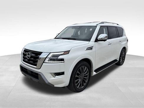 Used 2024 Nissan Armada Platinum w/ Cargo Package image 2