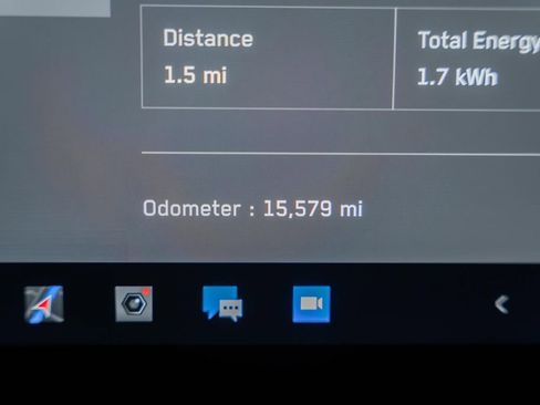 Used 2024 Tesla Cybertruck AWD Crew Cab image 48