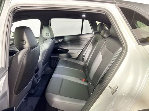Used 2023 Volkswagen ID.4 Pro S image 21