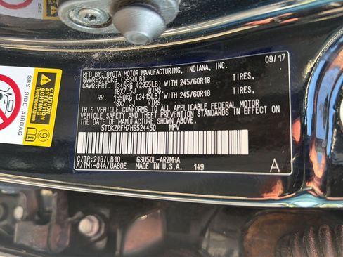 Used 2017 Toyota Highlander XLE FWD image 44
