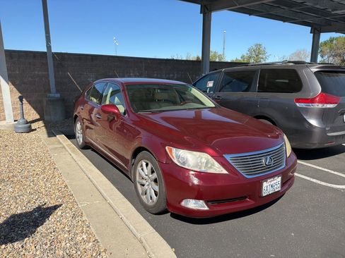 Used 2007 Lexus LS 460 image 1
