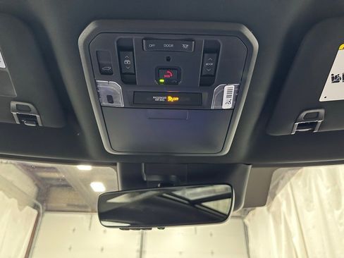 Used 2025 Toyota Sequoia Limited image 41