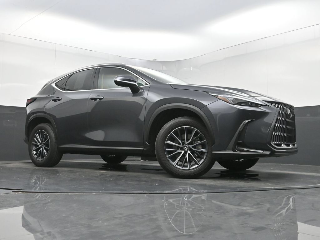 Used 2025 Lexus NX 250 FWD w/ Accessory Package (Z2) image 26
