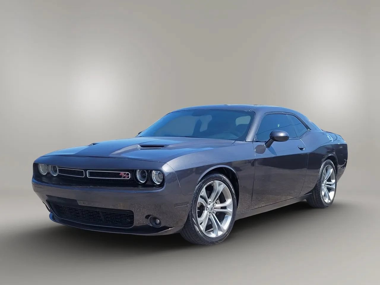 Used 2020 Dodge Challenger R/T RWD image 21