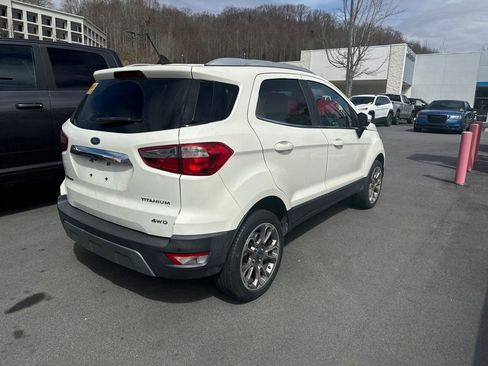 Used 2020 Ford EcoSport Titanium image 2