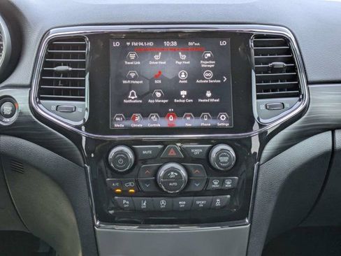 Used 2022 Jeep Grand Cherokee Laredo X RWD image 20