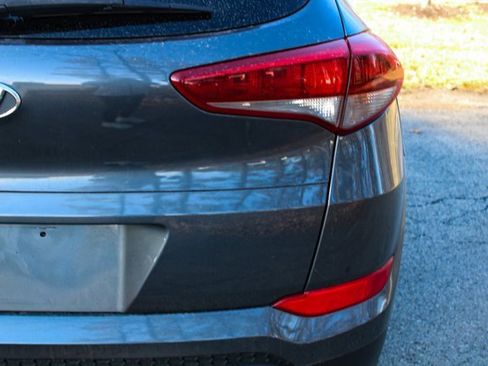 Used 2018 Hyundai Tucson SEL image 43