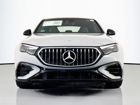 New 2026 Mercedes-Benz E 53 AMG e 4MATIC Sedan image 2
