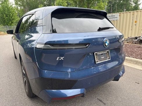 Used 2023 BMW iX xDrive50 w/ Premium Package AWD/4WD image 14