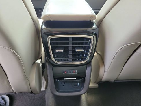 Used 2022 Lincoln Nautilus Reserve FWD image 13