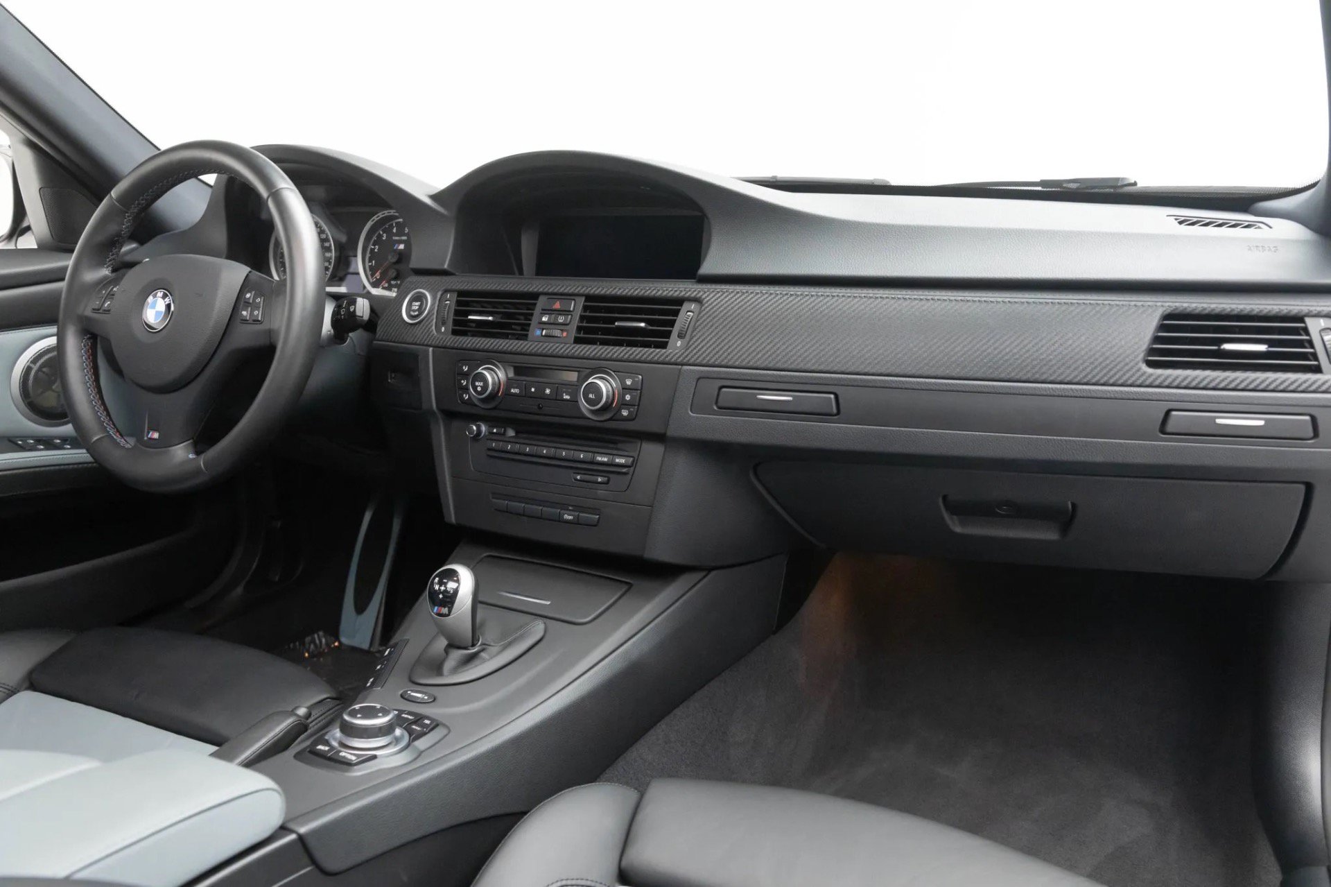 Used 2011 BMW M3 Sedan RWD image 30