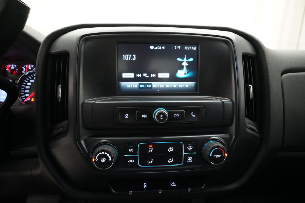 Used 2019 Chevrolet Silverado 1500 Custom w/ Custom Convenience Package AWD/4WD image 6