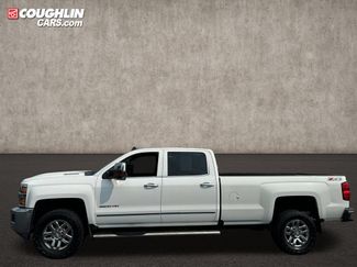Used 2019 Chevrolet Silverado 2500 LTZ w/ Duramax Plus Package AWD/4WD video 1