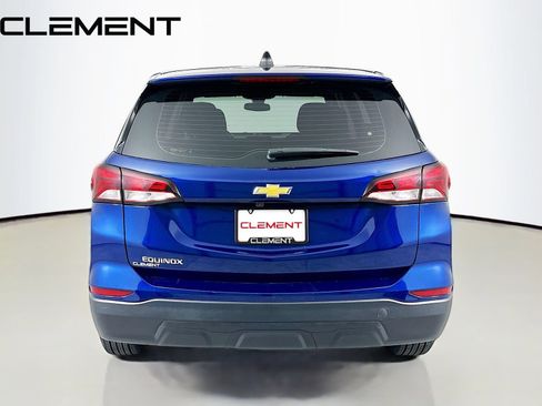 Used 2022 Chevrolet Equinox LS FWD image 8