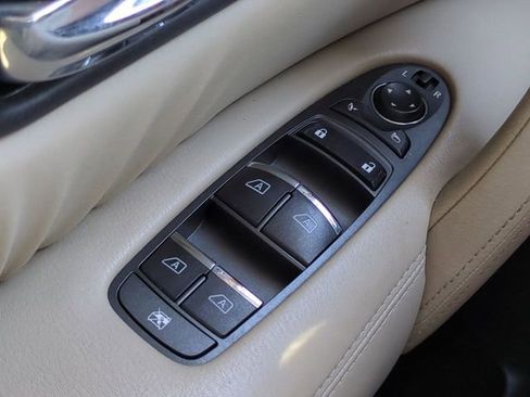 Used 2019 Nissan Armada Platinum RWD image 25